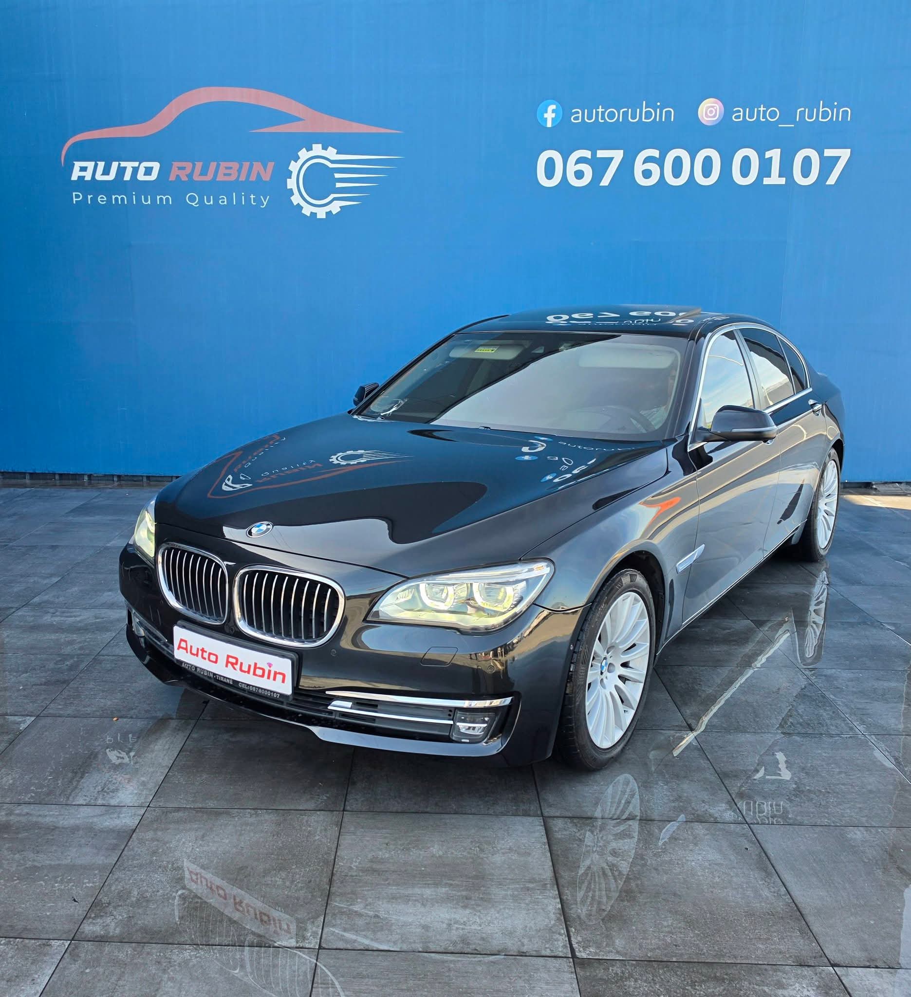 BMW 8-serie 2-door coupe grey